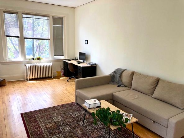 Double Suite, 19 & 20